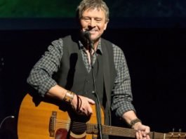 Lennie Gallant takes his The Innkeeper’s Christmas tour on the road.