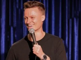Andrew Packer's Ice Ice Baby Comedy Tour, named for his popular ice smashing reaction videos on TikTok, will appeal to both his online fans and new audiences.